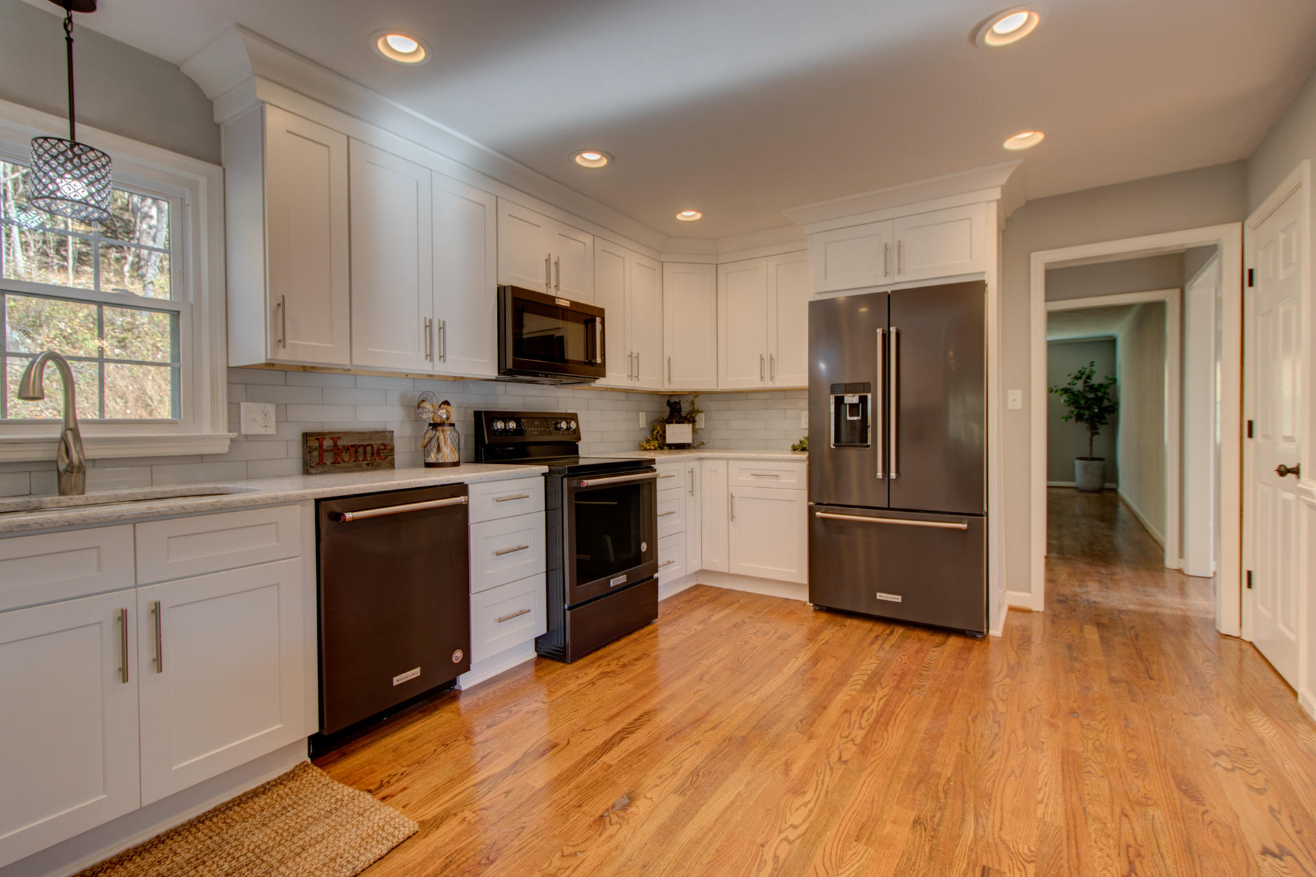 7006 Crown Road Roanoke, VA 24018 - Photo 19 of 55 IMG_1221_2_3_4_5