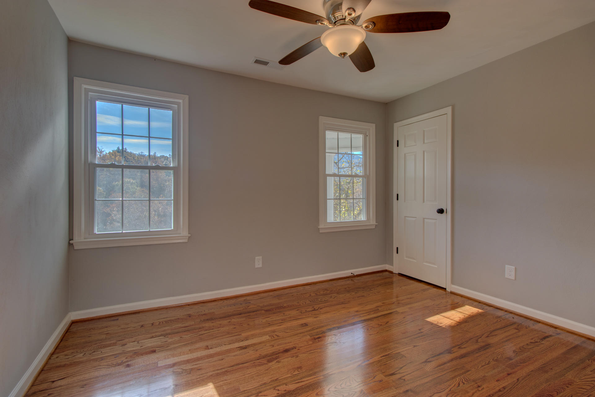 7006 Crown Road Roanoke, VA 24018 - Photo 41 of 55 IMG_1356_57_58_59_60