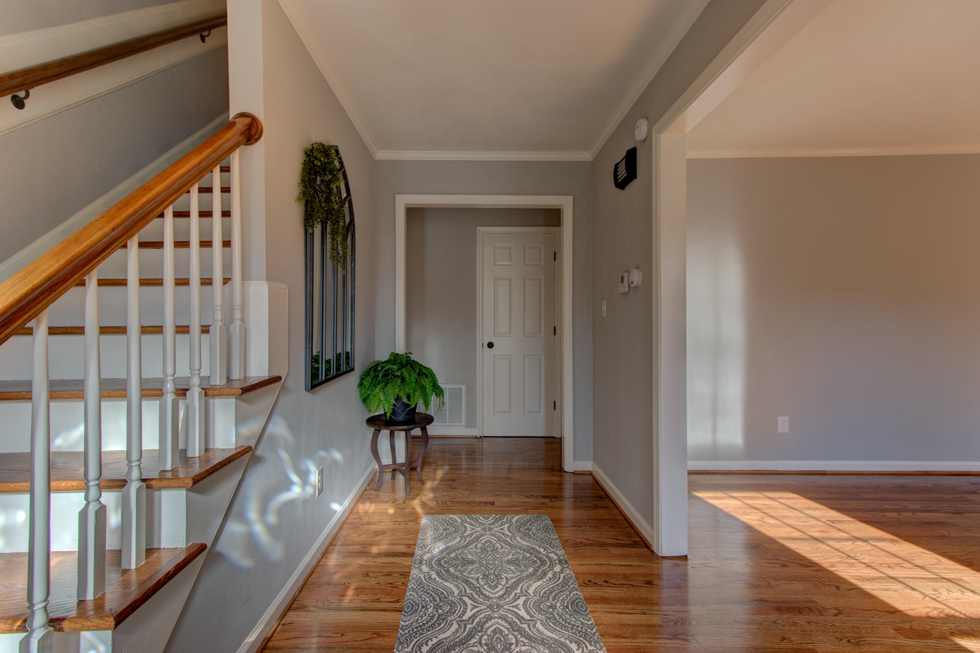 7006 Crown Road Roanoke, VA 24018 - Photo 6 of 55 IMG_1141_2_3_4_5