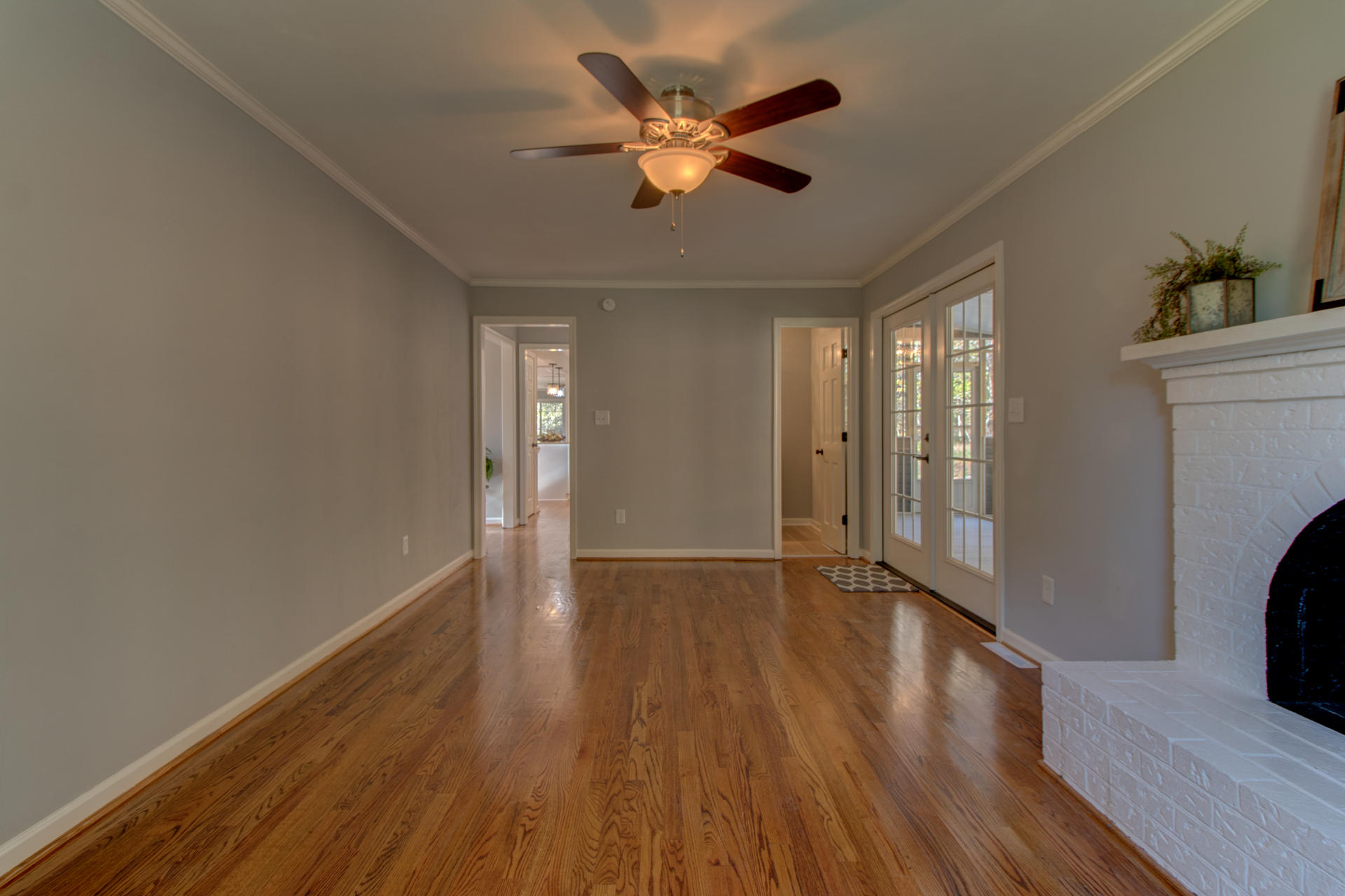 7006 Crown Road Roanoke, VA 24018 - Photo 9 of 55 IMG_1166_67_68_69_70