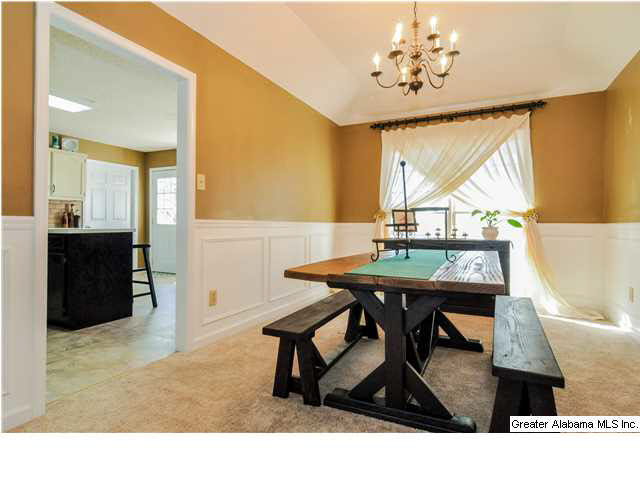 1840 Russet Hill Circle Hoover, AL 35244 - Photo 8 of 32