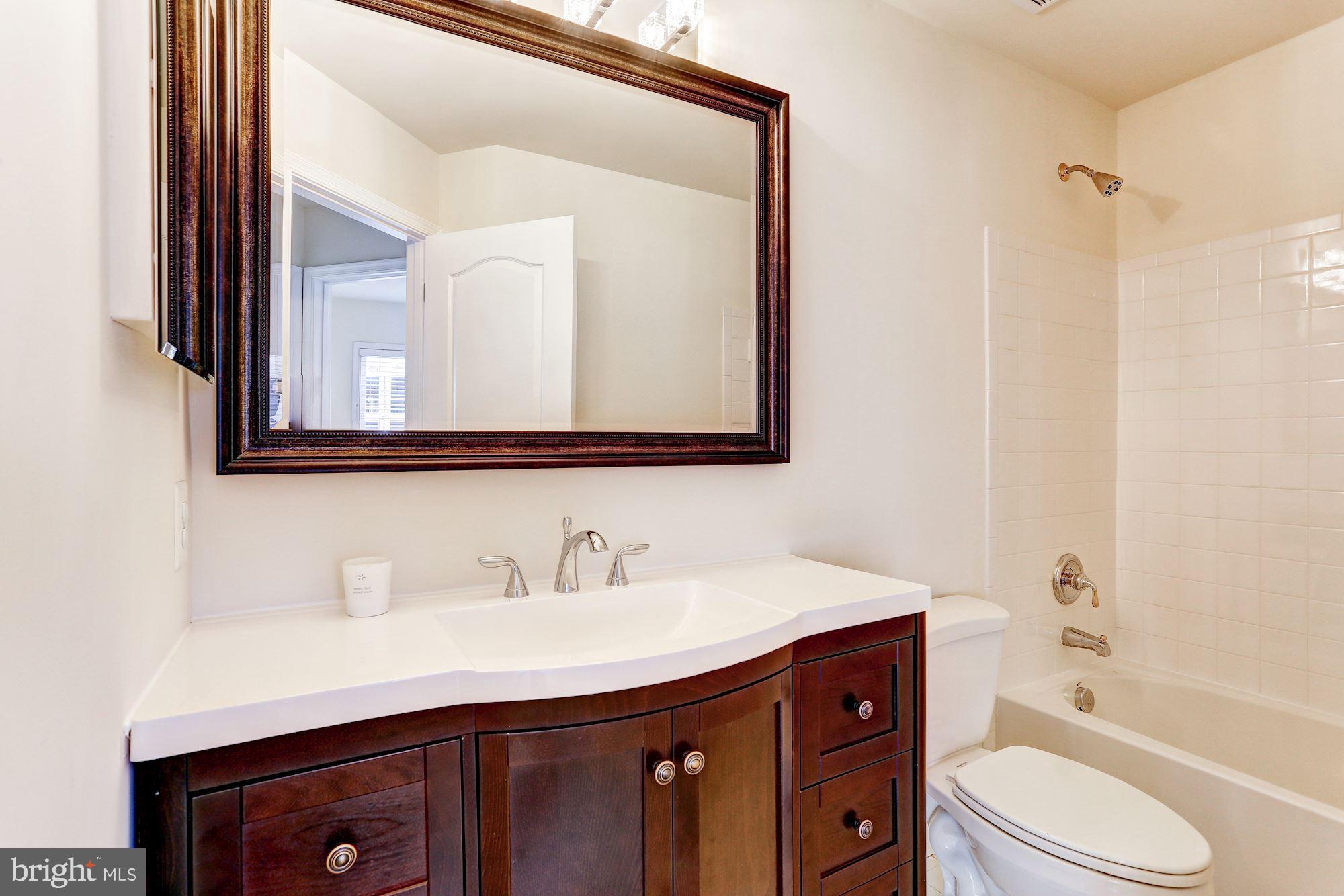 10268 Rutland Round Road, Unit 9 Columbia, MD 21044 - Photo 20 of 21 Full Bath