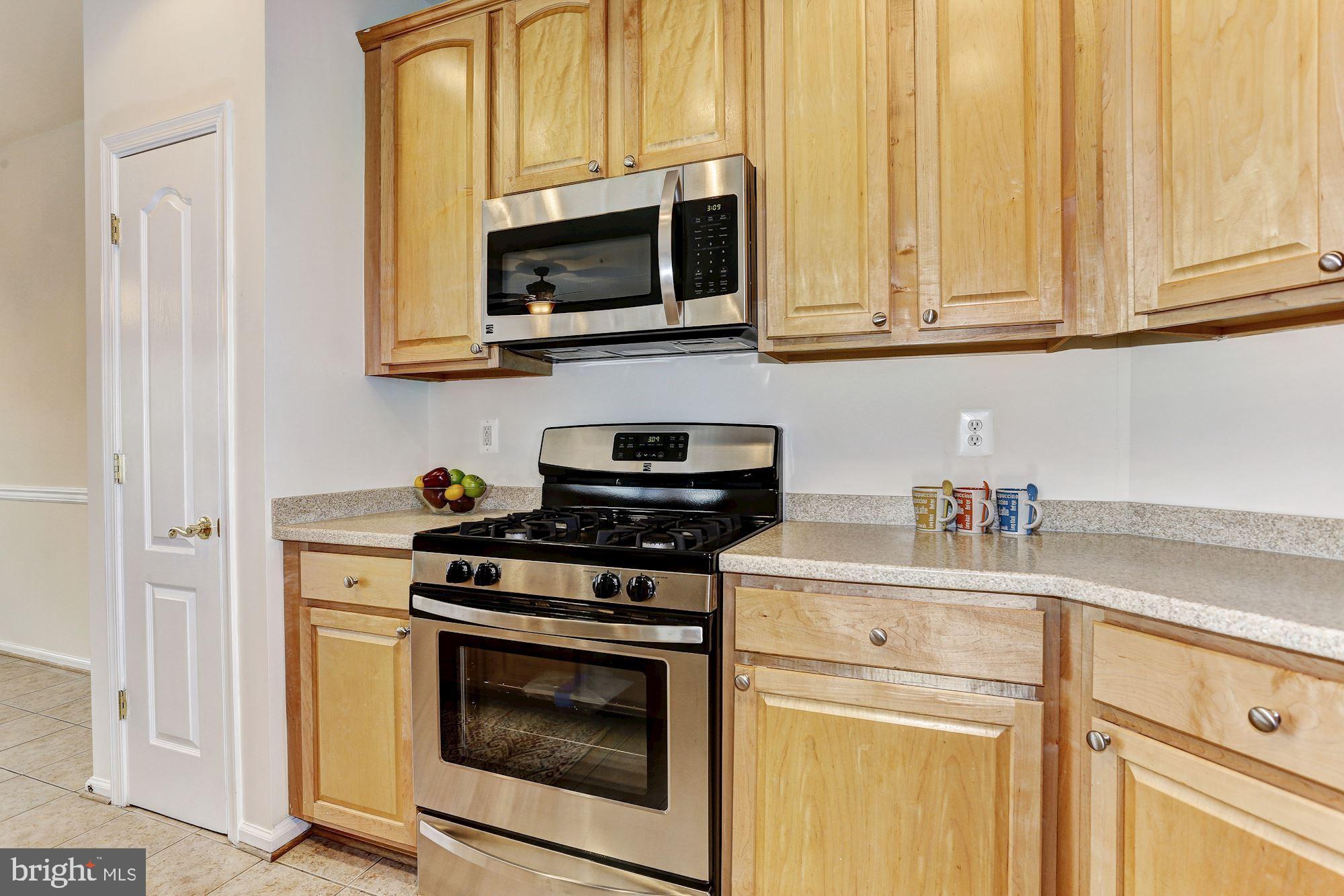 10268 Rutland Round Road, Unit 9 Columbia, MD 21044 - Photo 8 of 21 Kitchen