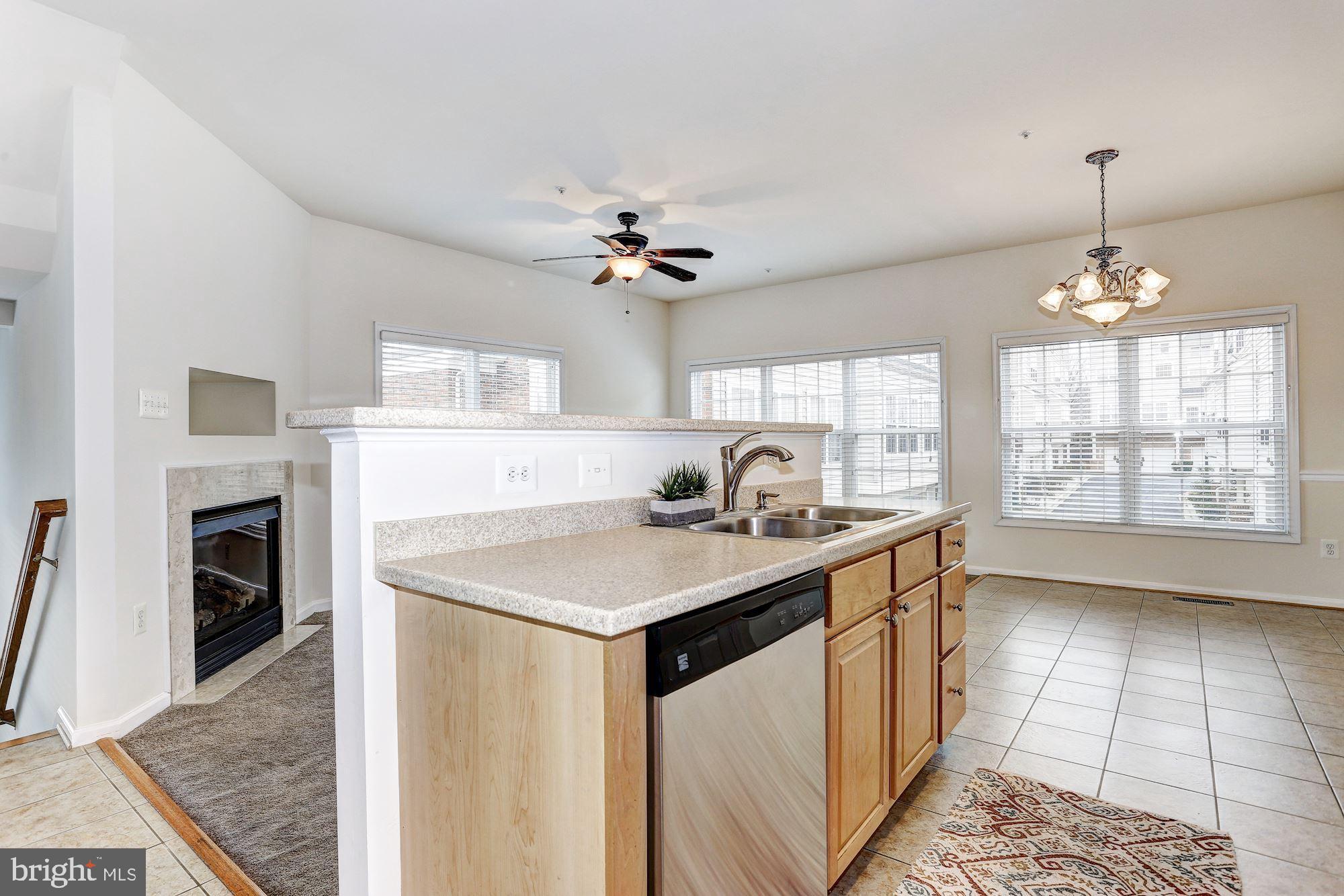 10268 Rutland Round Road, Unit 9 Columbia, MD 21044 - Photo 9 of 21 Kitchen