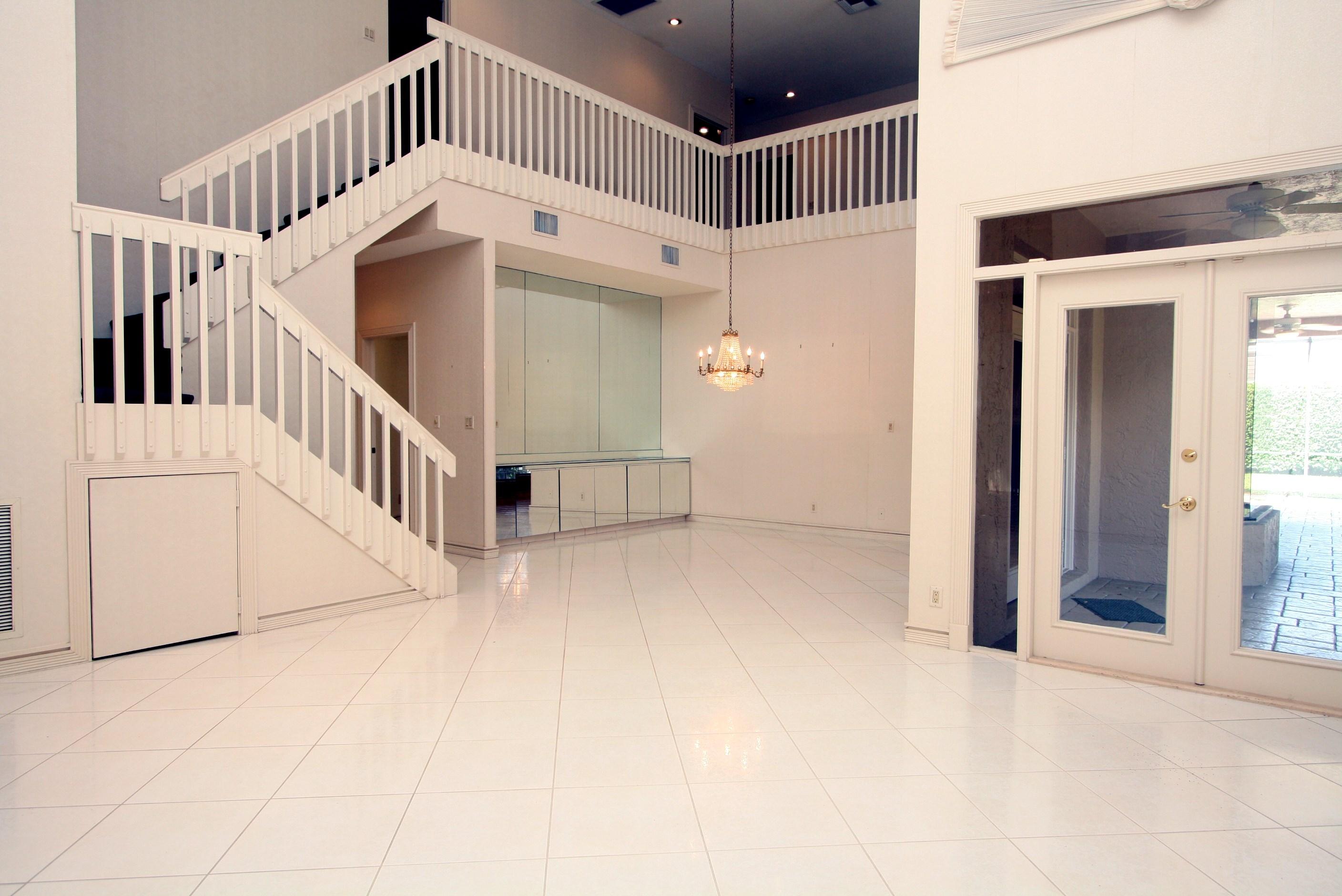 4468 Northwest 29th Way Boca Raton, FL 33434 - Photo 36 of 36 View of Dining