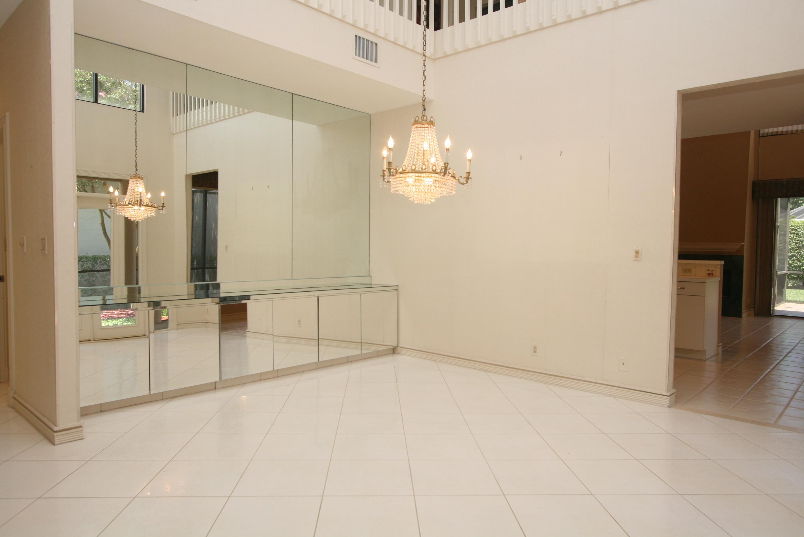 4468 Northwest 29th Way Boca Raton, FL 33434 - Photo 5 of 36 Dining Area