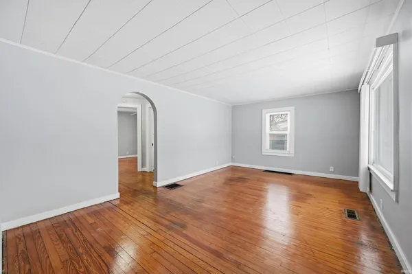 $109,900 | 2710 South Hackley Street, Muncie, IN 47302