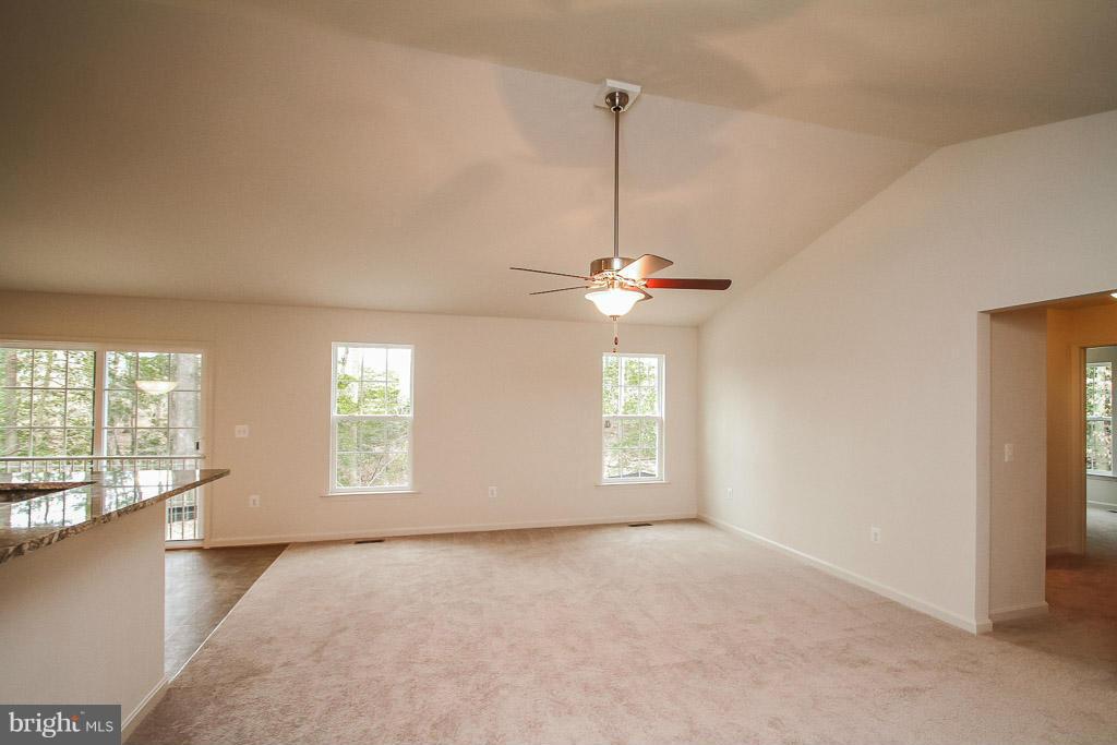 10500 Hudson Road King George, VA 22485 - Photo 11 of 30 Family Room
