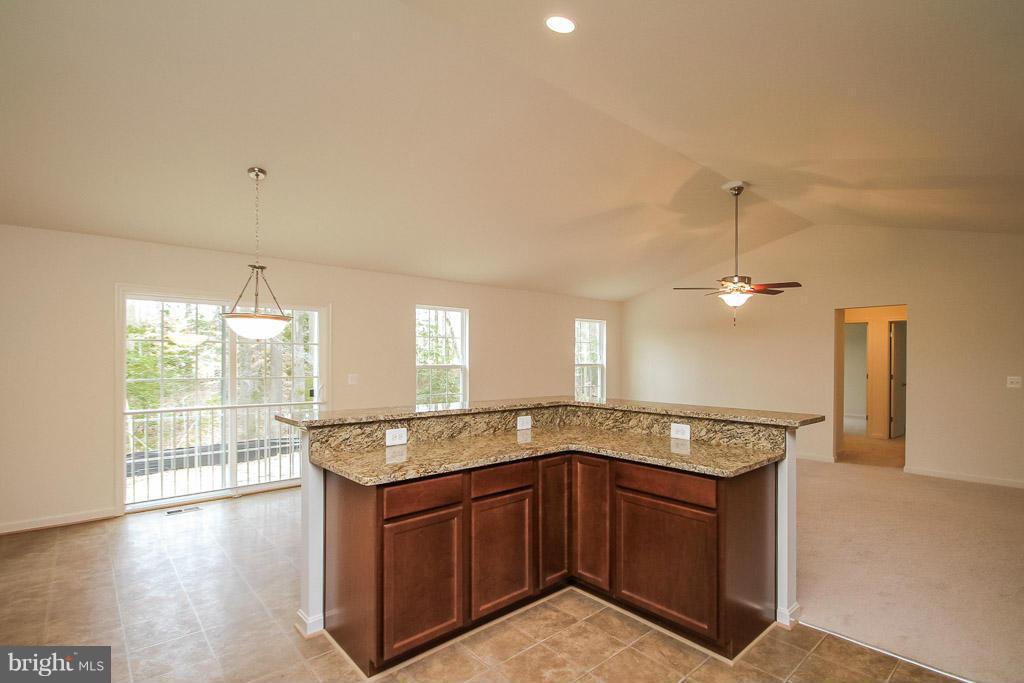 10500 Hudson Road King George, VA 22485 - Photo 8 of 30 Kitchen