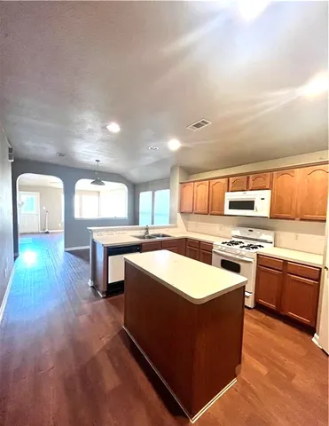 $1,800 | 4315 Spring Garden Drive, College Station, TX 77845