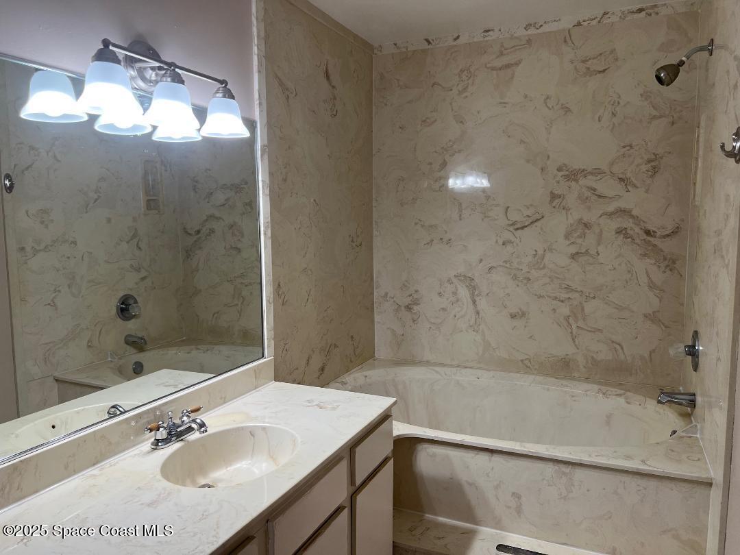 1132 Breezy Way, Unit 2 Sebastian, FL 32958 - Photo 12 of 16 Bre5