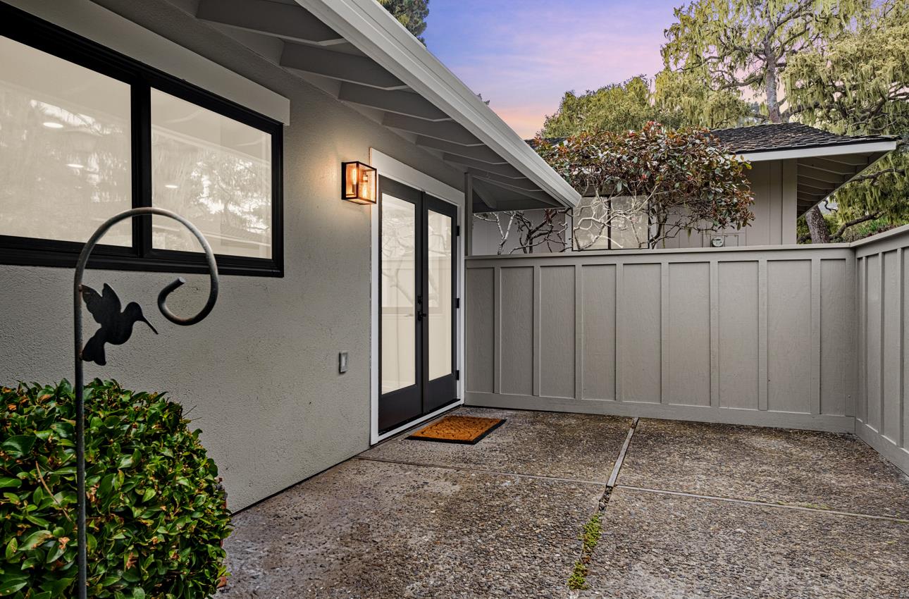 52 Country Club Gate Pacific Grove, CA 93950 - Photo 33 of 37 a backyard of a house with seating space