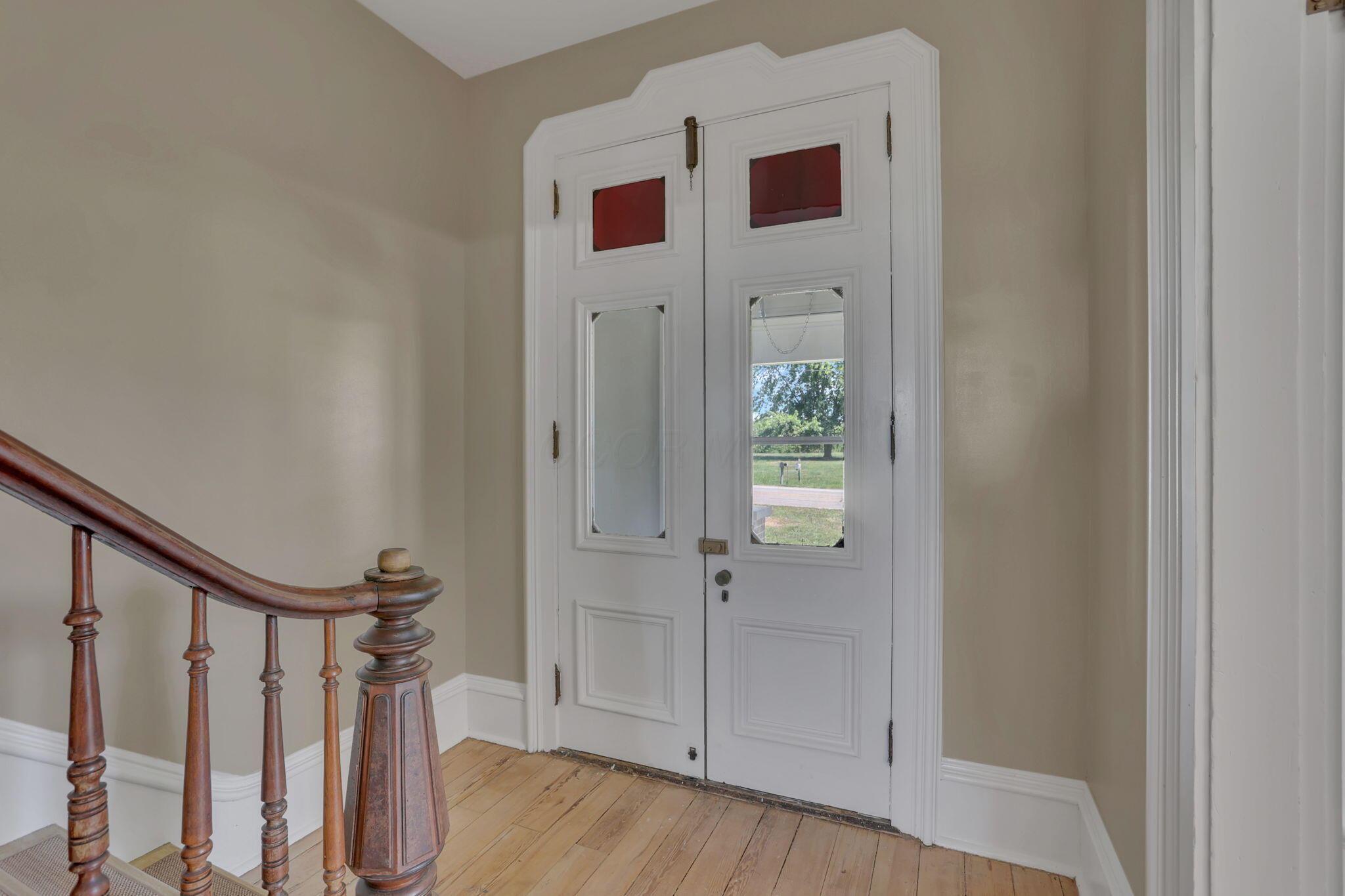 4535 Amanda Northern Road Amanda, OH 43102 - Photo 10 of 72 Front Door Interior