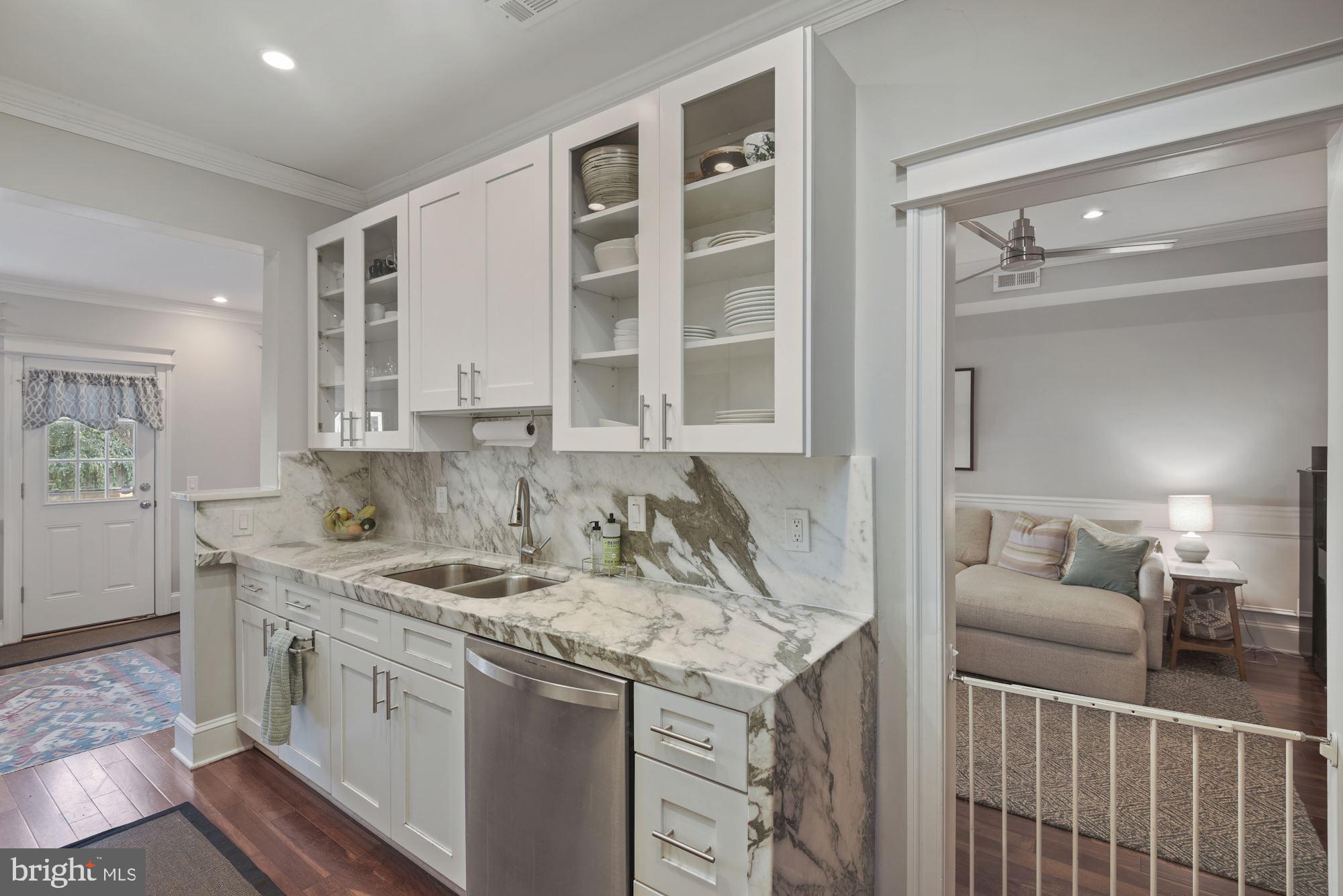 1705 Irving Street Northwest Washington, DC 20010 - Photo 9 of 27 Kitchen