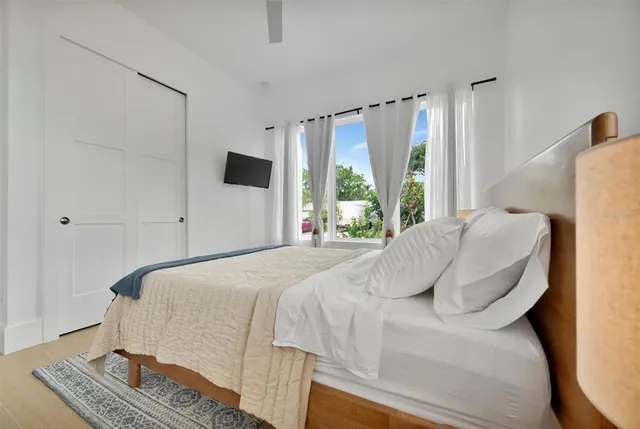 $1,495,000 | 916 Highland Street, Sarasota, FL 34234