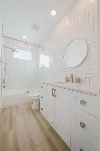 $1,495,000 | 916 Highland Street, Sarasota, FL 34234