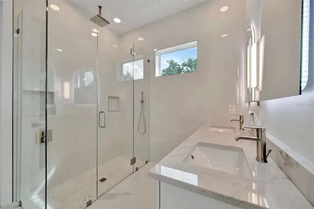 $1,495,000 | 916 Highland Street, Sarasota, FL 34234