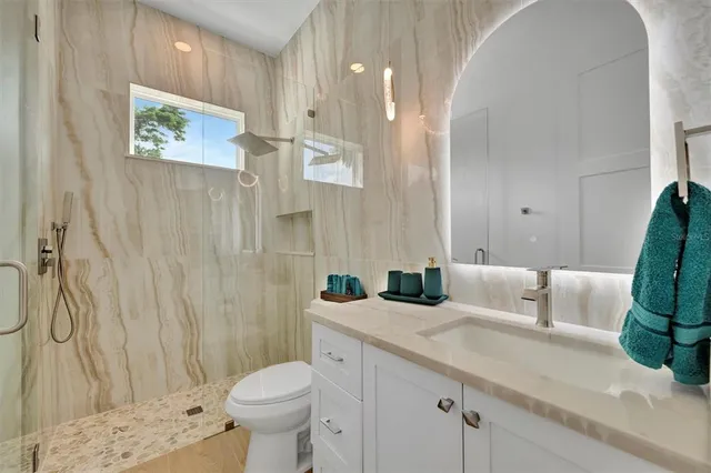 $1,495,000 | 916 Highland Street, Sarasota, FL 34234