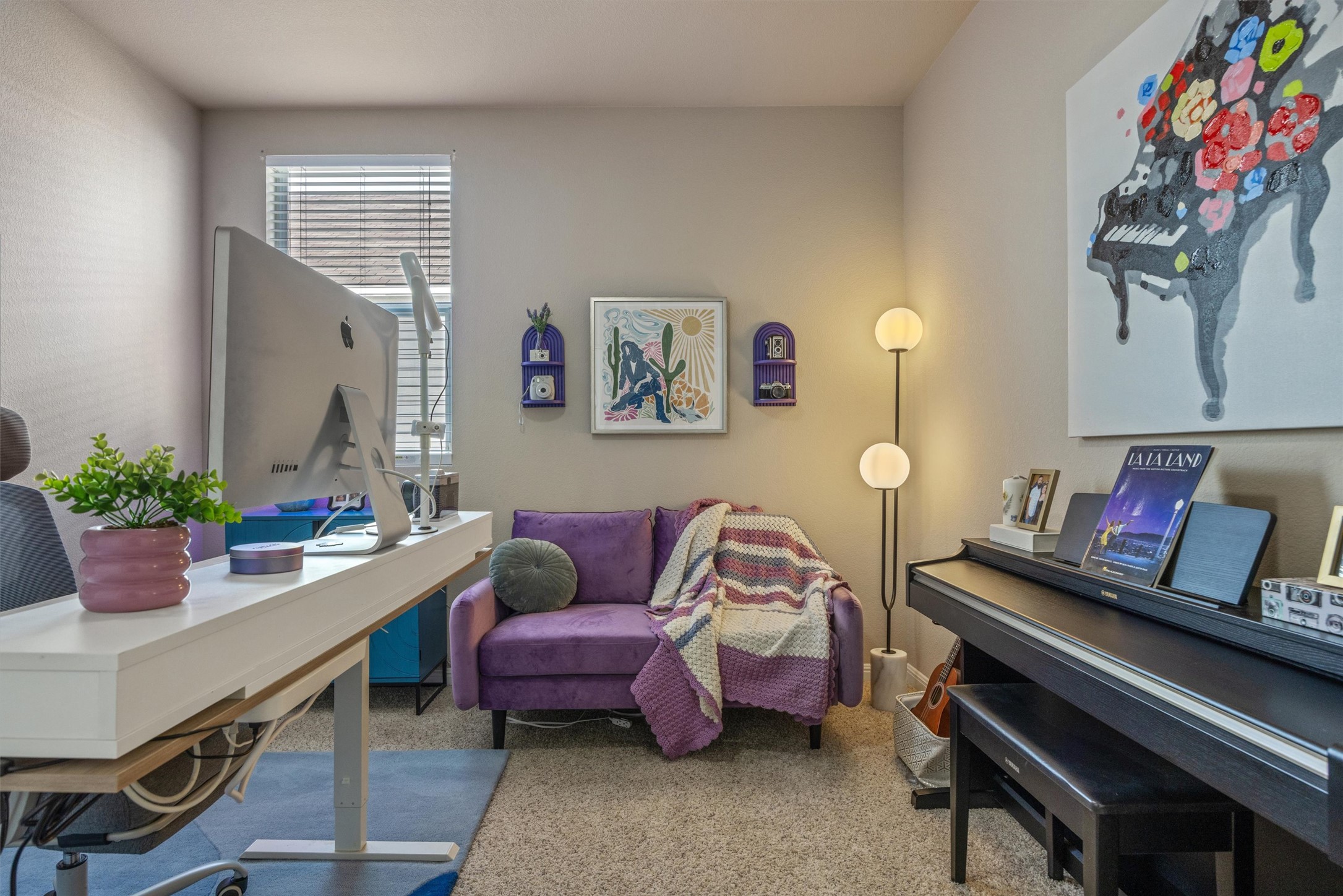 1117 Nevarez Kyle, TX 78640 - Photo 22 of 32 a living room with furniture and a potted plant