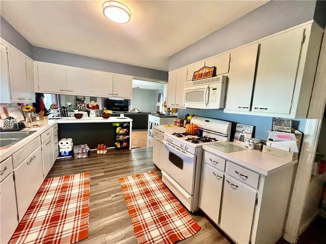 $175,000 | 305 Limestone Street, Wathena, KS 66090