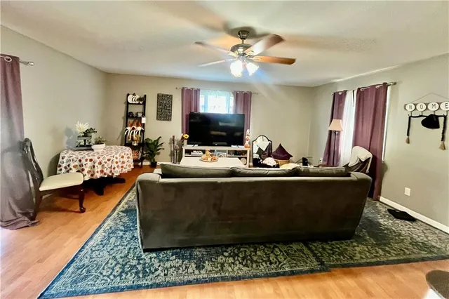 $175,000 | 305 Limestone Street, Wathena, KS 66090