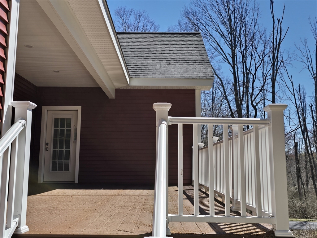 73 Dudley Hill Road Dudley, MA 01571 - Photo 9 of 41