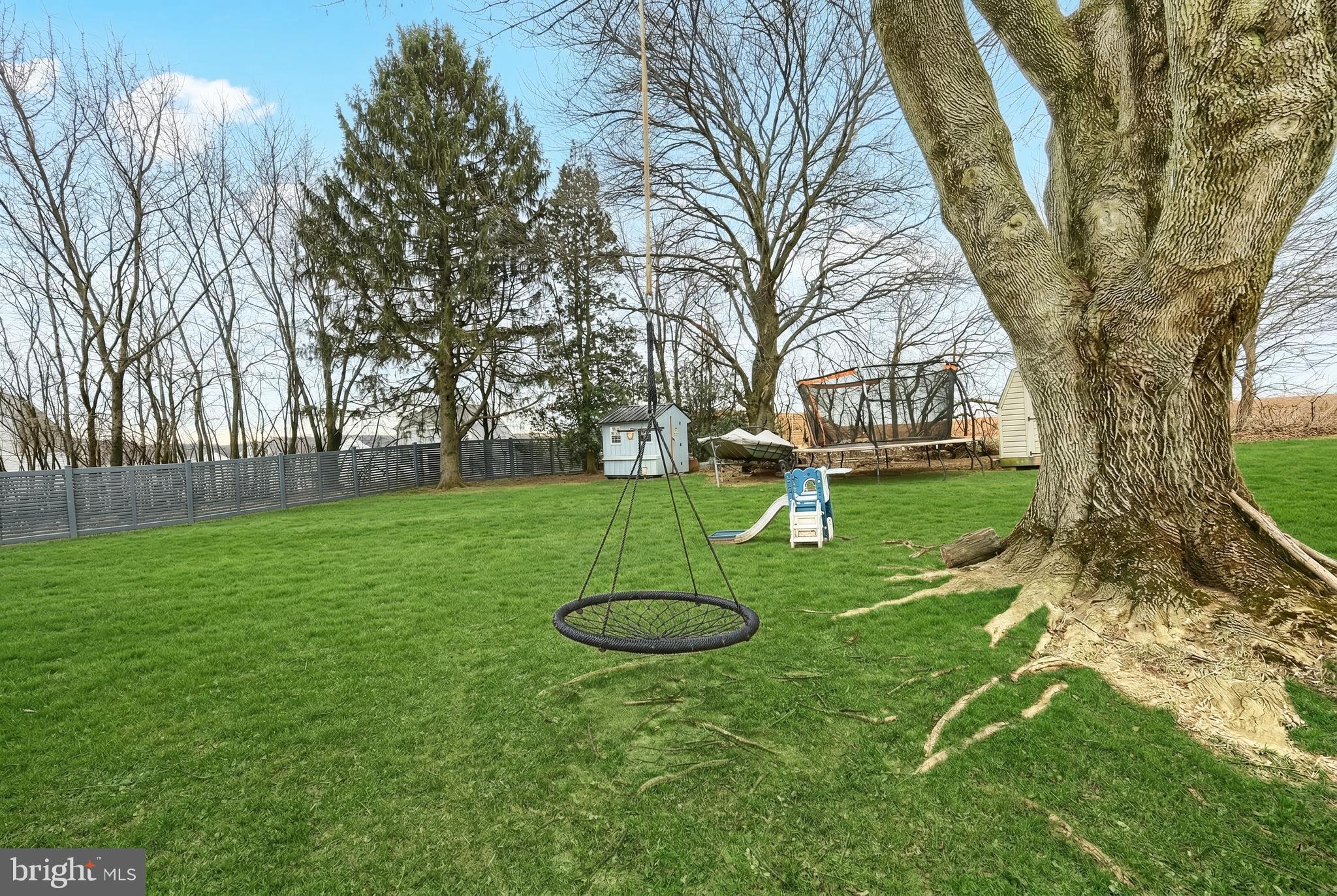 2202 Windsor Road Windsor, PA 17366 - Photo 7 of 39