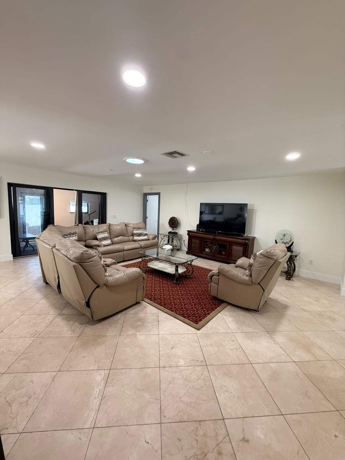 8843 Southwest 16th Street Boca Raton, FL 33433 - Photo 8 of 65 WhatsApp Image 2026-07-06 at 11.42.34 AM