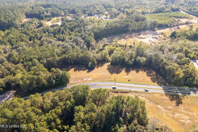 $440,000 | 2.57-ac Lamar Boulevard, Hattiesburg, MS 39402