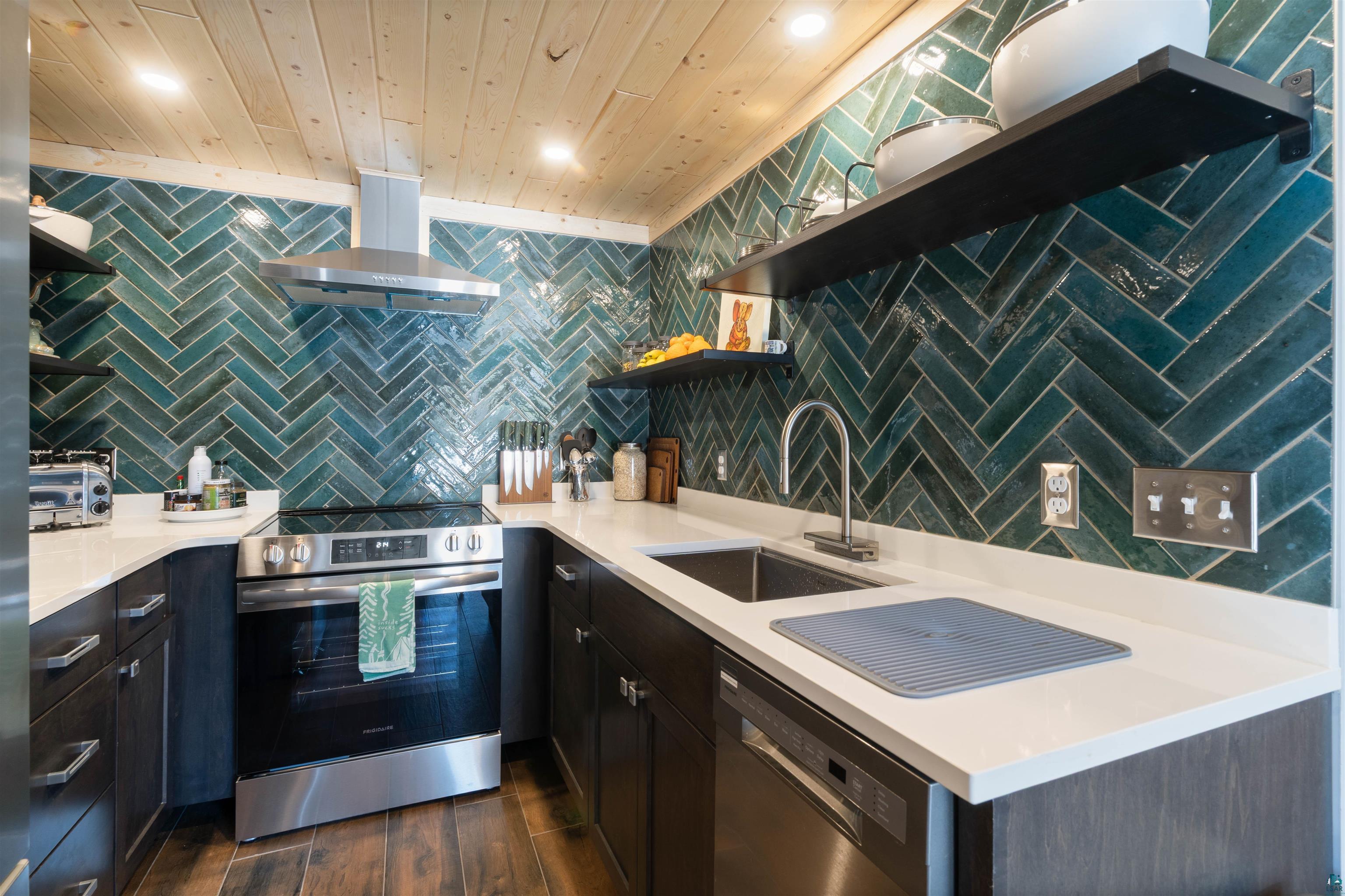 2015 Fors Road Two Harbors, MN 55616 - Photo 19 of 44