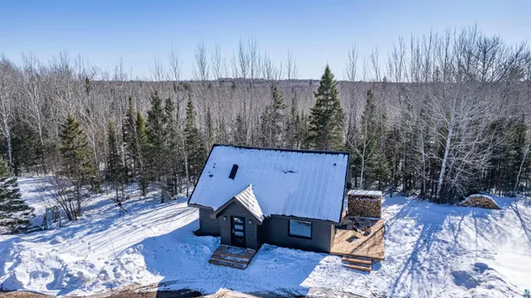 $549,900 | 2015 Fors Road, Two Harbors, MN 55616