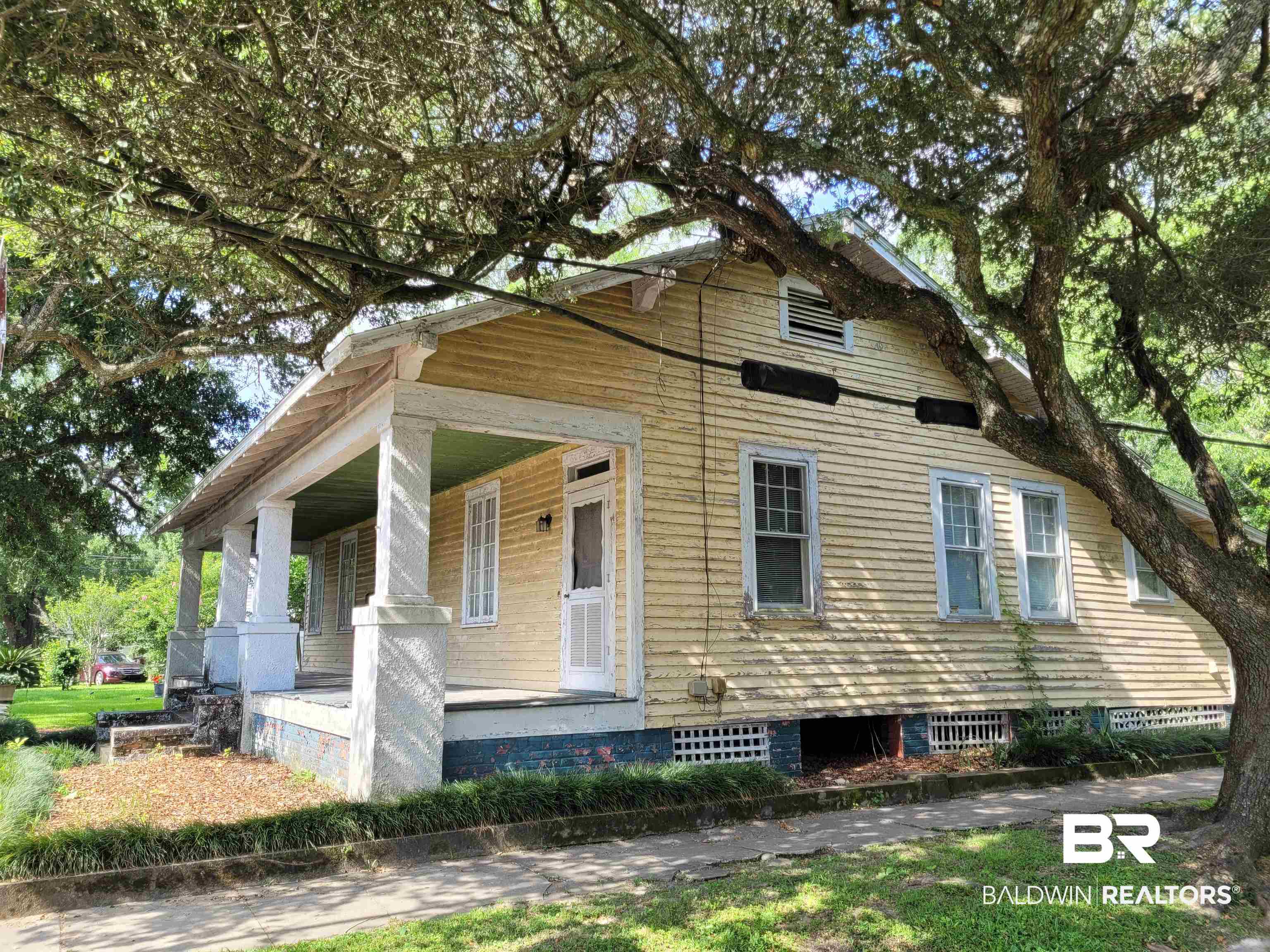 300 George Street Mobile, AL 36604 - Photo 2 of 17