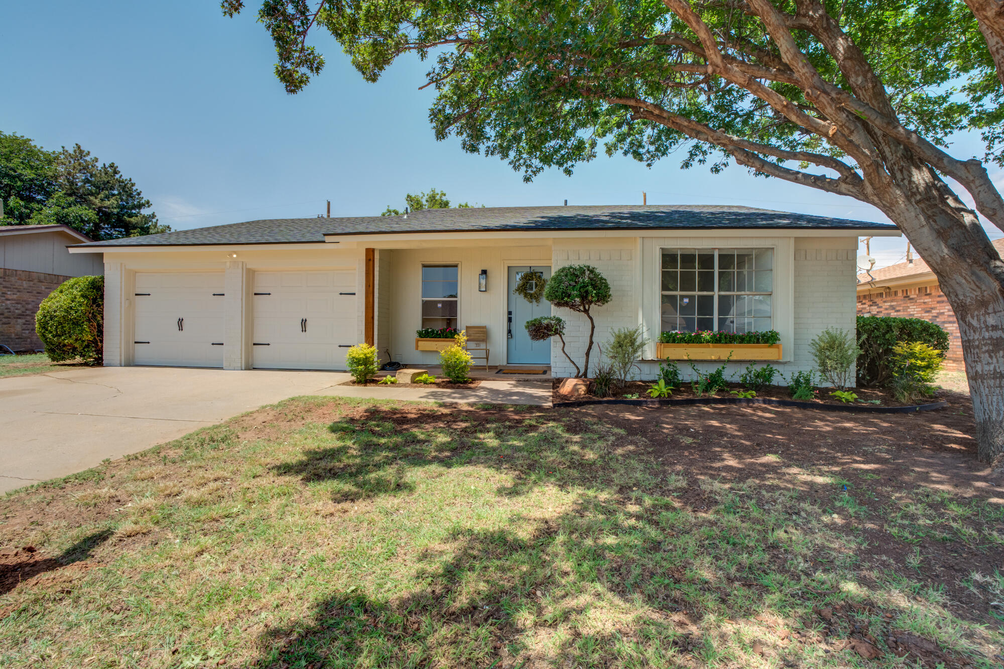 5018 70th Street Lubbock, TX 79424 - Photo 3 of 34 DSC04852_3_4_5_6
