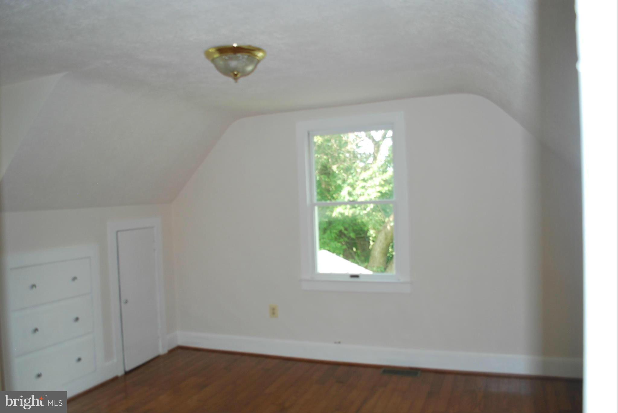 22615 Ridge Road Germantown, MD 20876 - Photo 13 of 28 Bedroom