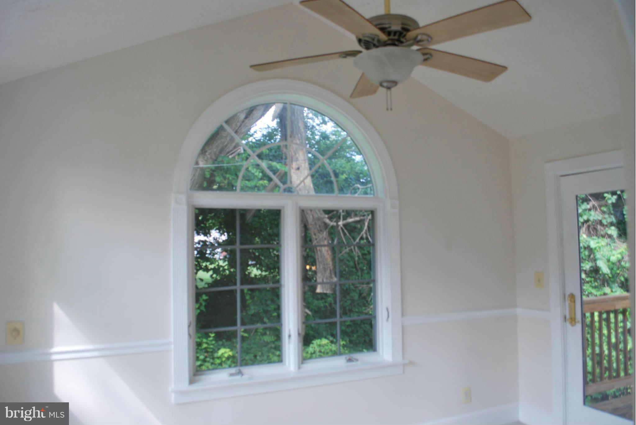 22615 Ridge Road Germantown, MD 20876 - Photo 15 of 28 Interior (General)