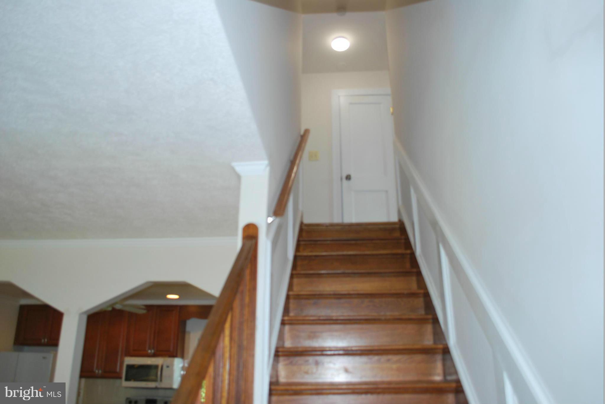 22615 Ridge Road Germantown, MD 20876 - Photo 9 of 28 Interior (General)