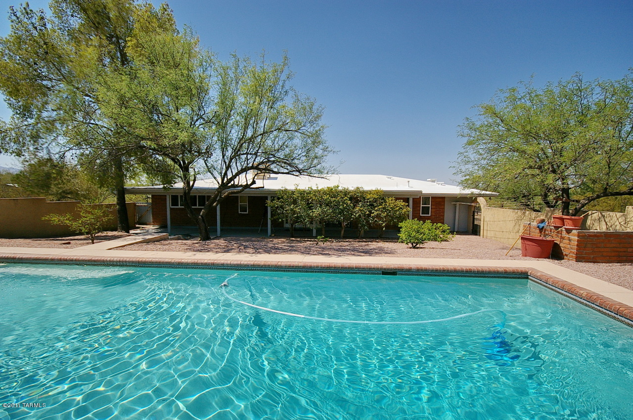 9121 East Indian Canyon Road Tucson, AZ 85749 - Photo 28 of 30