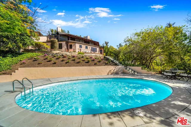 $6,500,000 | 1277 Leona Drive, Beverly Hills, CA 90210