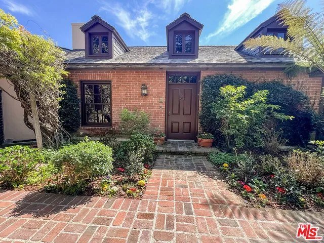 $6,500,000 | 1277 Leona Drive, Beverly Hills, CA 90210