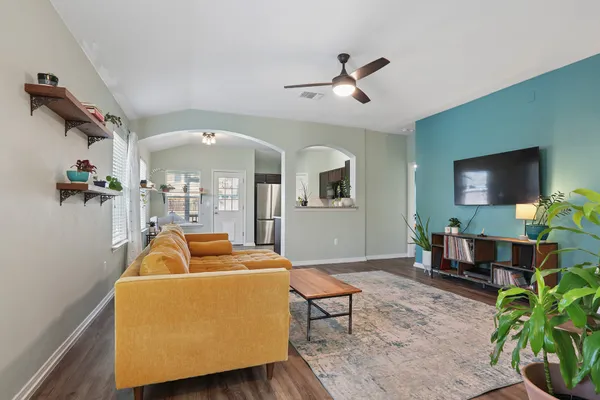 $262,000 | 13804 Sierra Wind Lane, Elgin, TX 78621