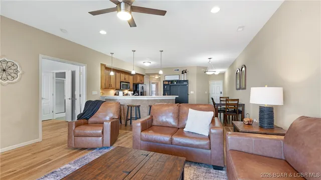 $474,900 | 1215 Lands End Parkway, Unit 655, Osage Beach, MO 65065