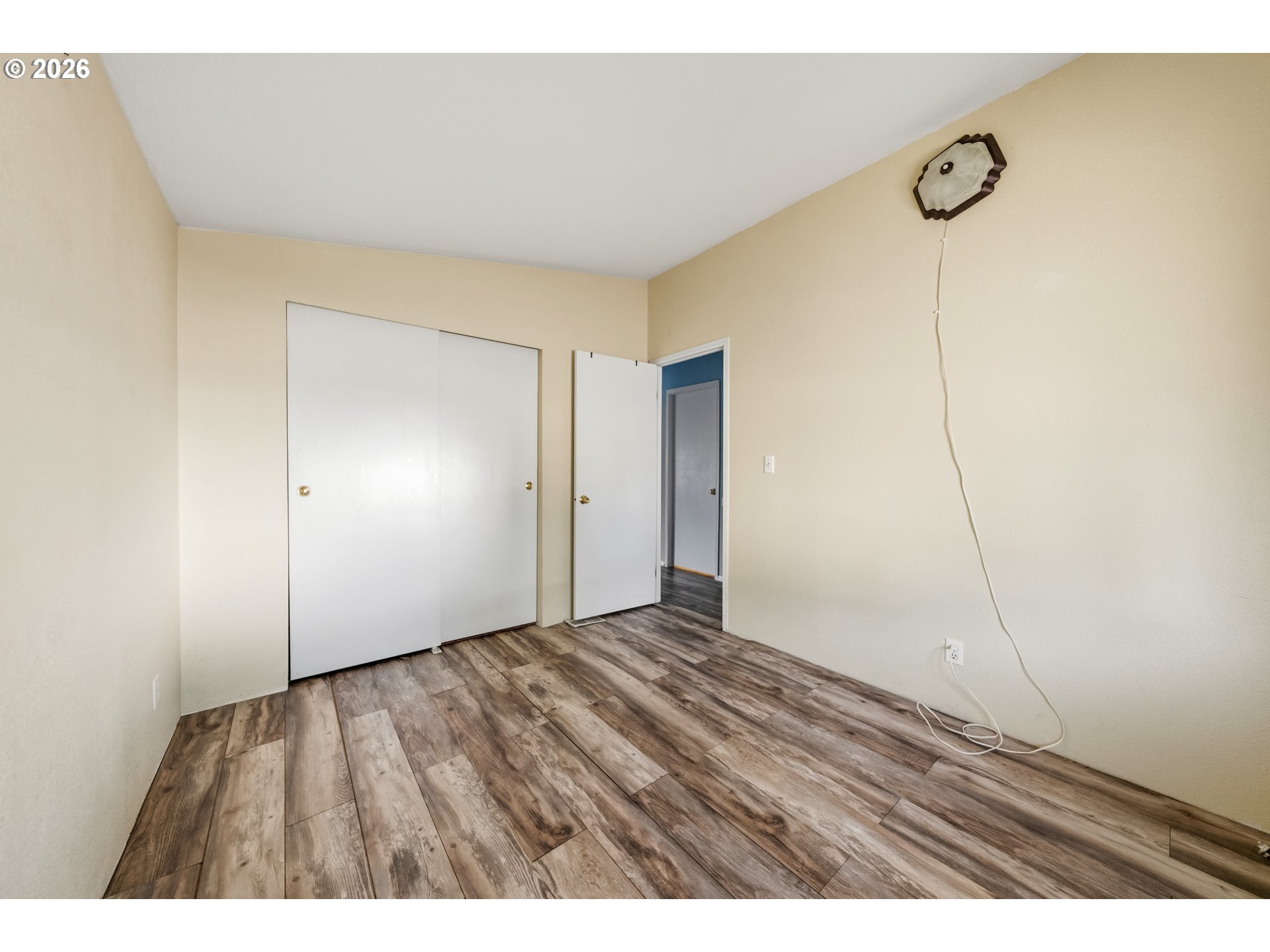 180 Twin Oaks Loop Winston, OR 97496 - Photo 22 of 43 Bedroom