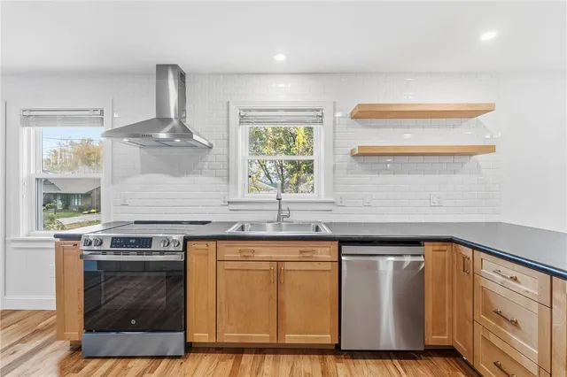 $3,200 | 259 High Service Avenue, North Providence, RI 02904