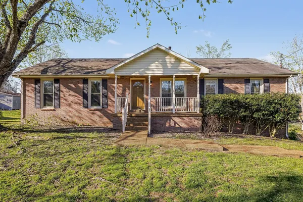 $400,000 | 7303 Clearview Drive, Fairview, TN 37062