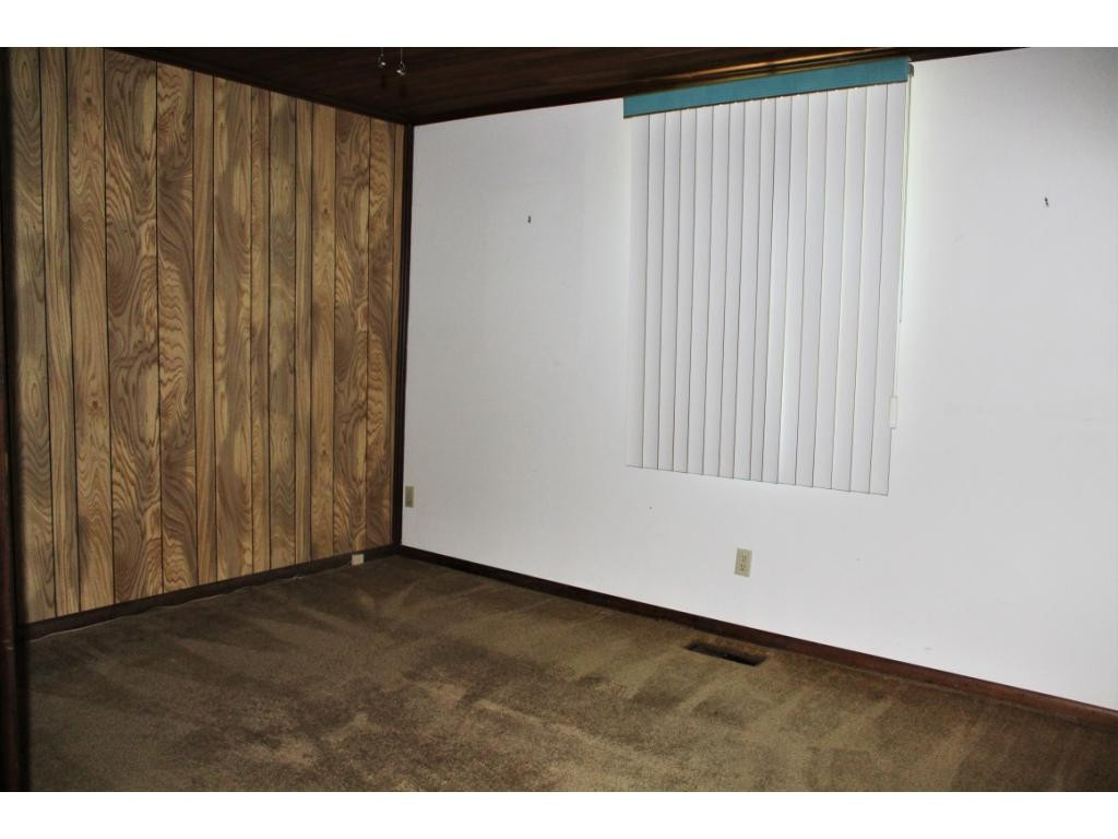 392 Covenant Church Road Jonesville, VA 24263 - Photo 23 of 34 Bedroom on Main