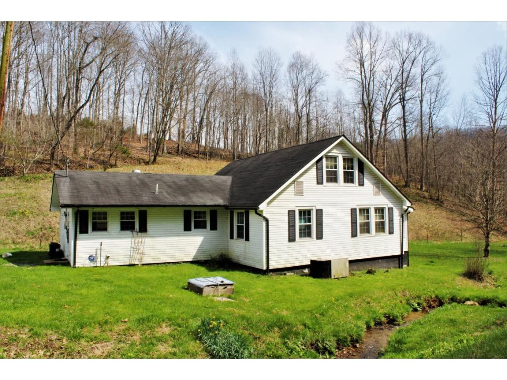 392 Covenant Church Road Jonesville, VA 24263 - Photo 3 of 34 Photo 3