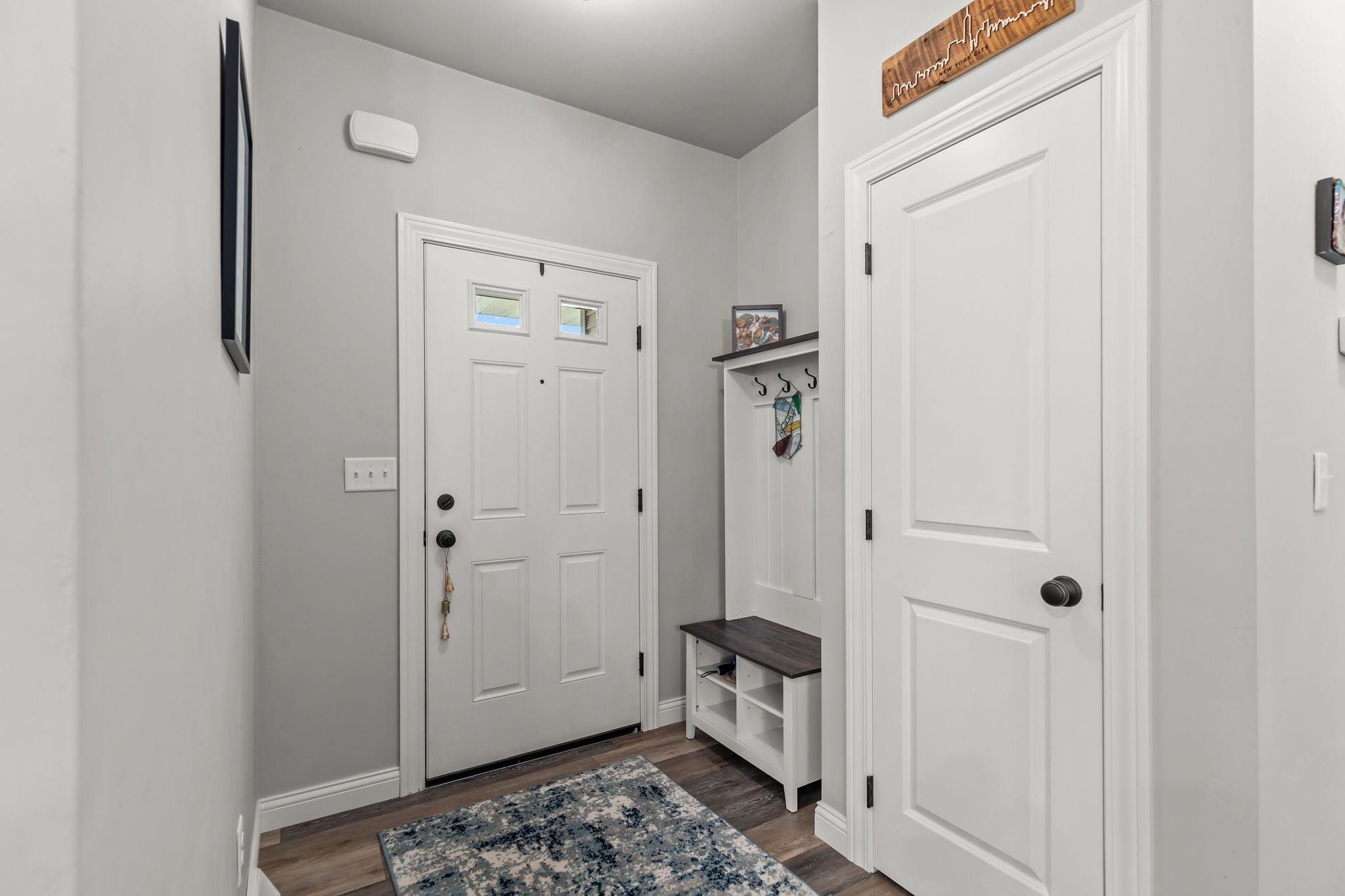 4726 North Tony Court Appleton, WI 54913 - Photo 5 of 41 Gallery Image 5