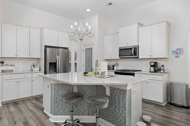 $584,900 | 1704 Edgewood Drive, Myrtle Beach, SC 29577