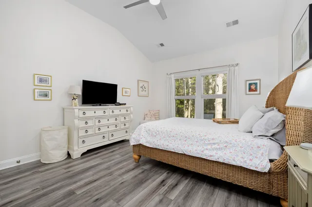 $584,900 | 1704 Edgewood Drive, Myrtle Beach, SC 29577