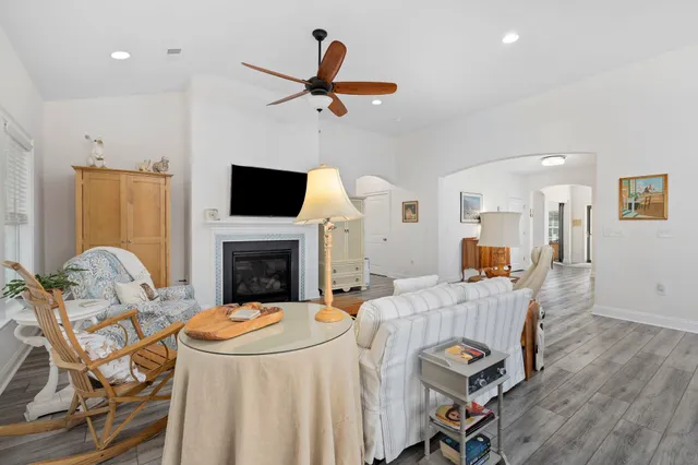 $584,900 | 1704 Edgewood Drive, Myrtle Beach, SC 29577